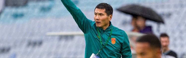 开云体育app下载-邵佳一：国足暂不具备主动挑战强队能力 国奥亚运队肯定优先保障